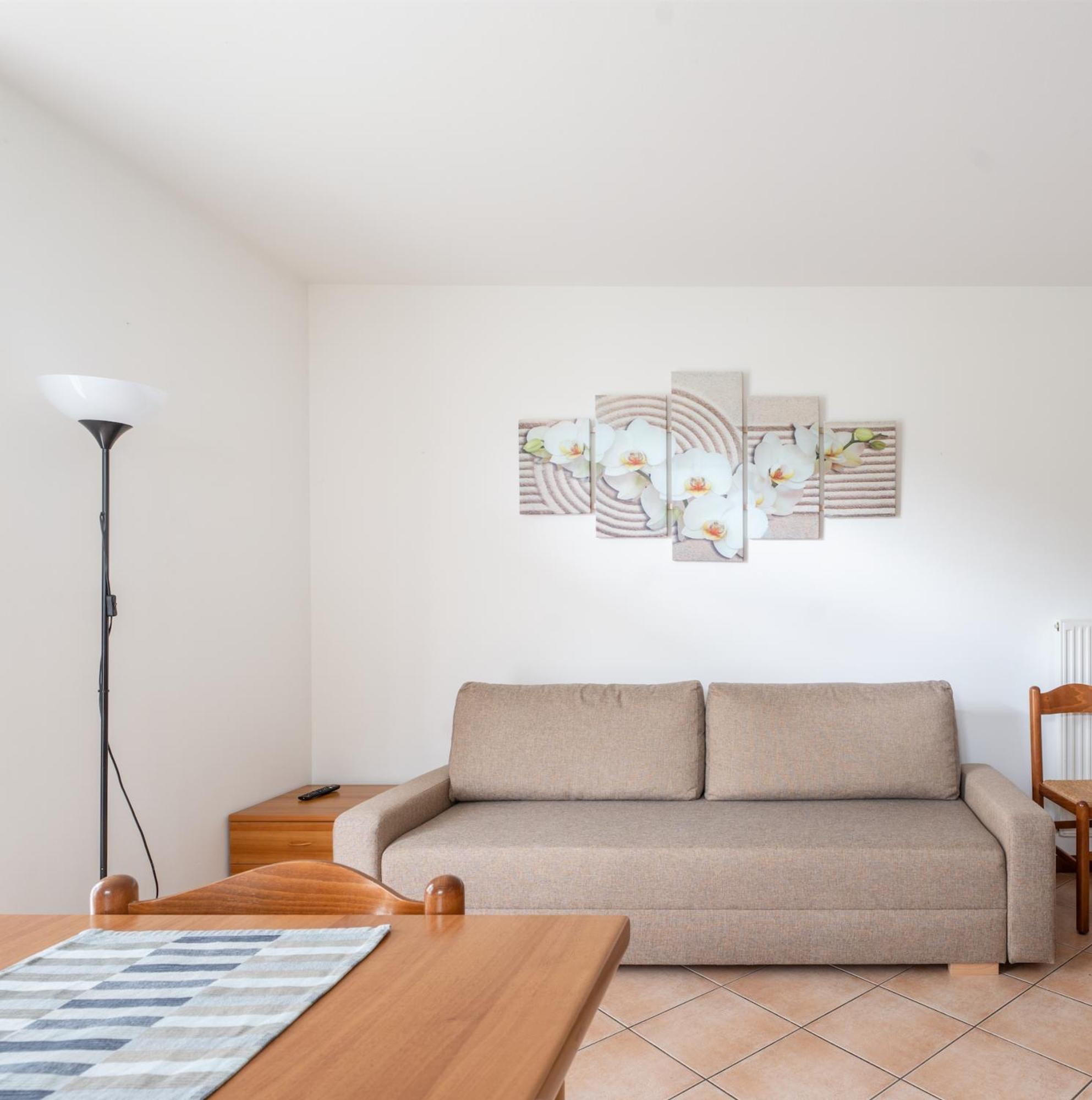 Residence Alessio Bezzecca Exterior photo